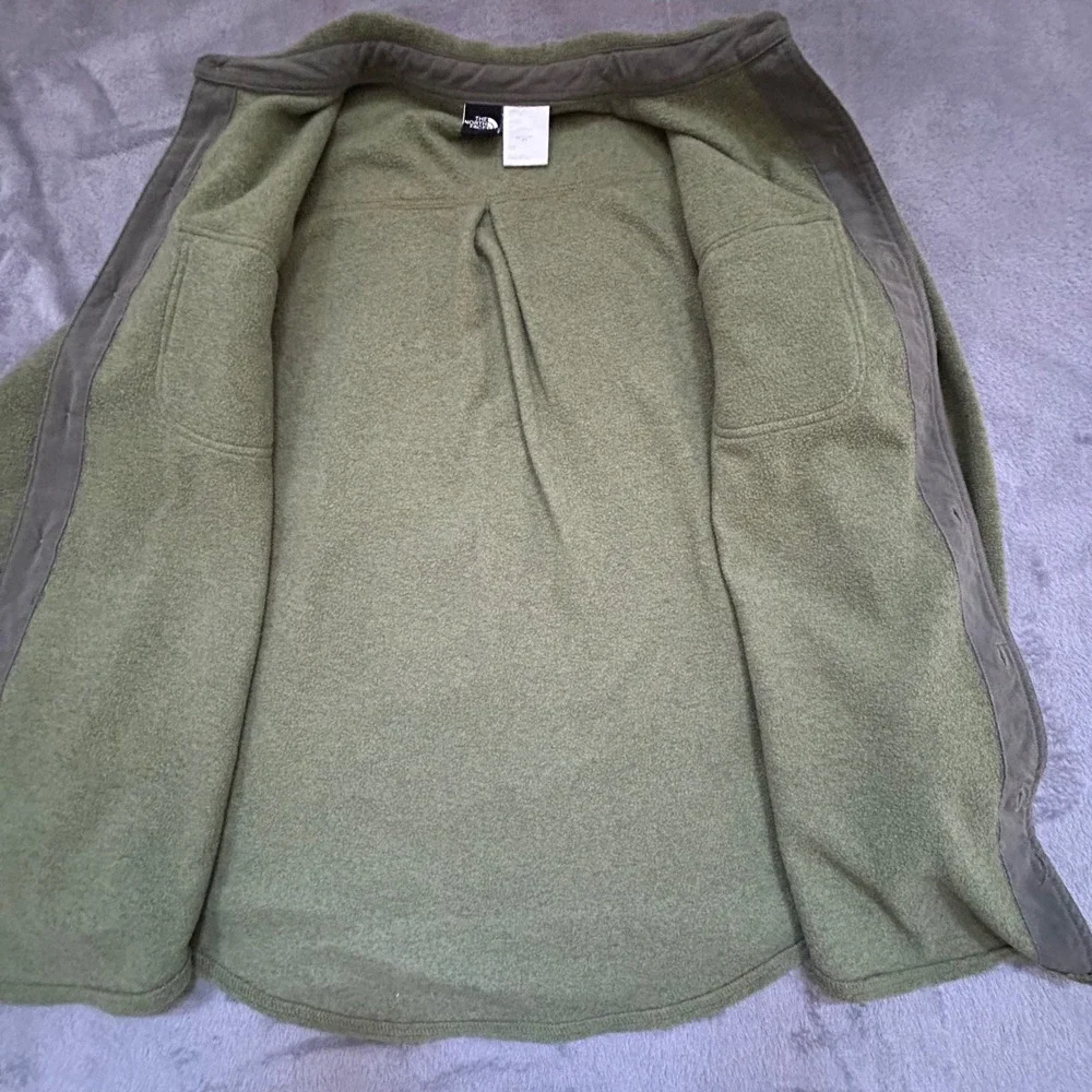 The North Face Fleece Shirt Jacket Mens Medium Green Button Front Shacket
